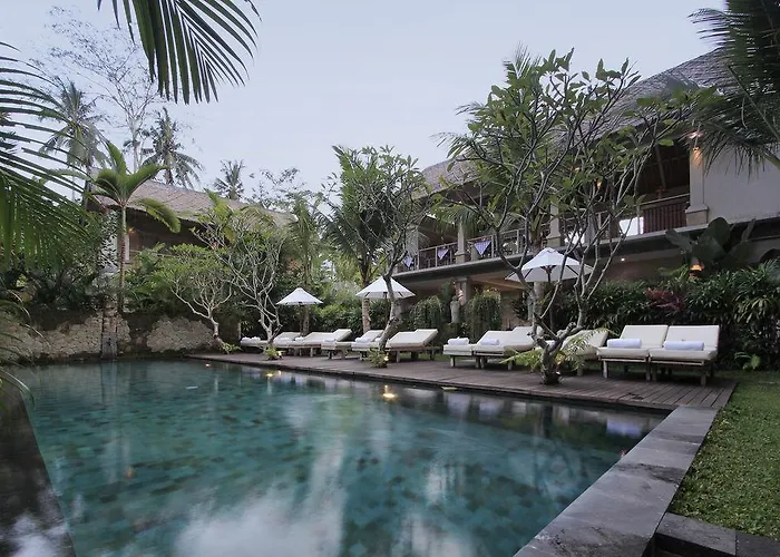 Puri Sunia 4*