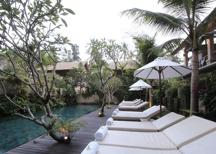 Puri Sunia 4*