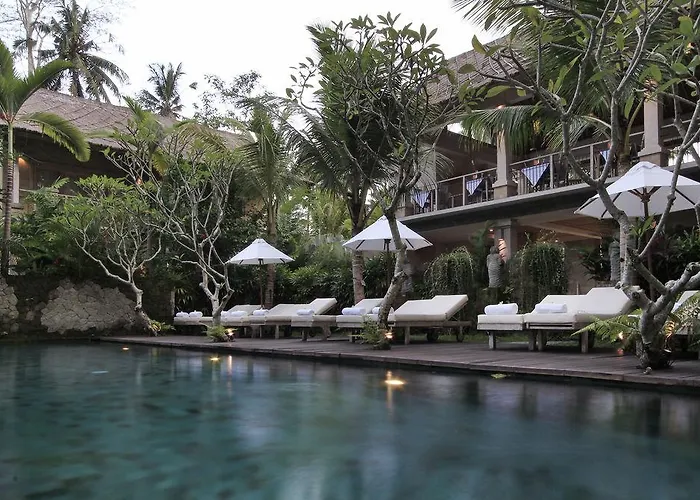 Puri Sunia Resort 4*
