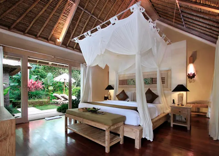 Puri Sunia 4*