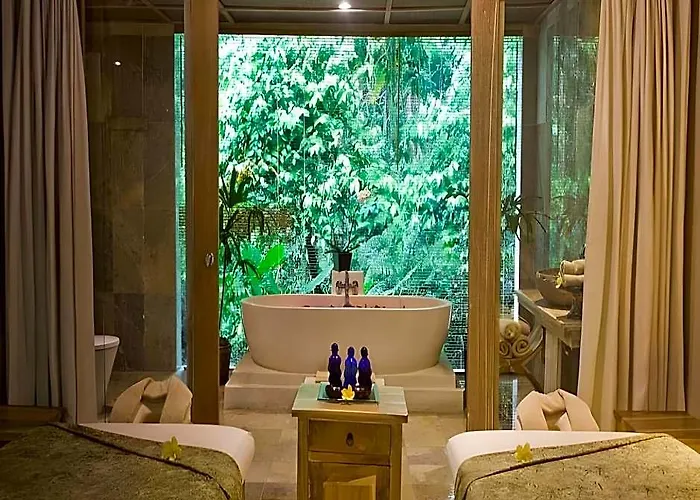 Puri Sunia Resort Ubud (Bali)